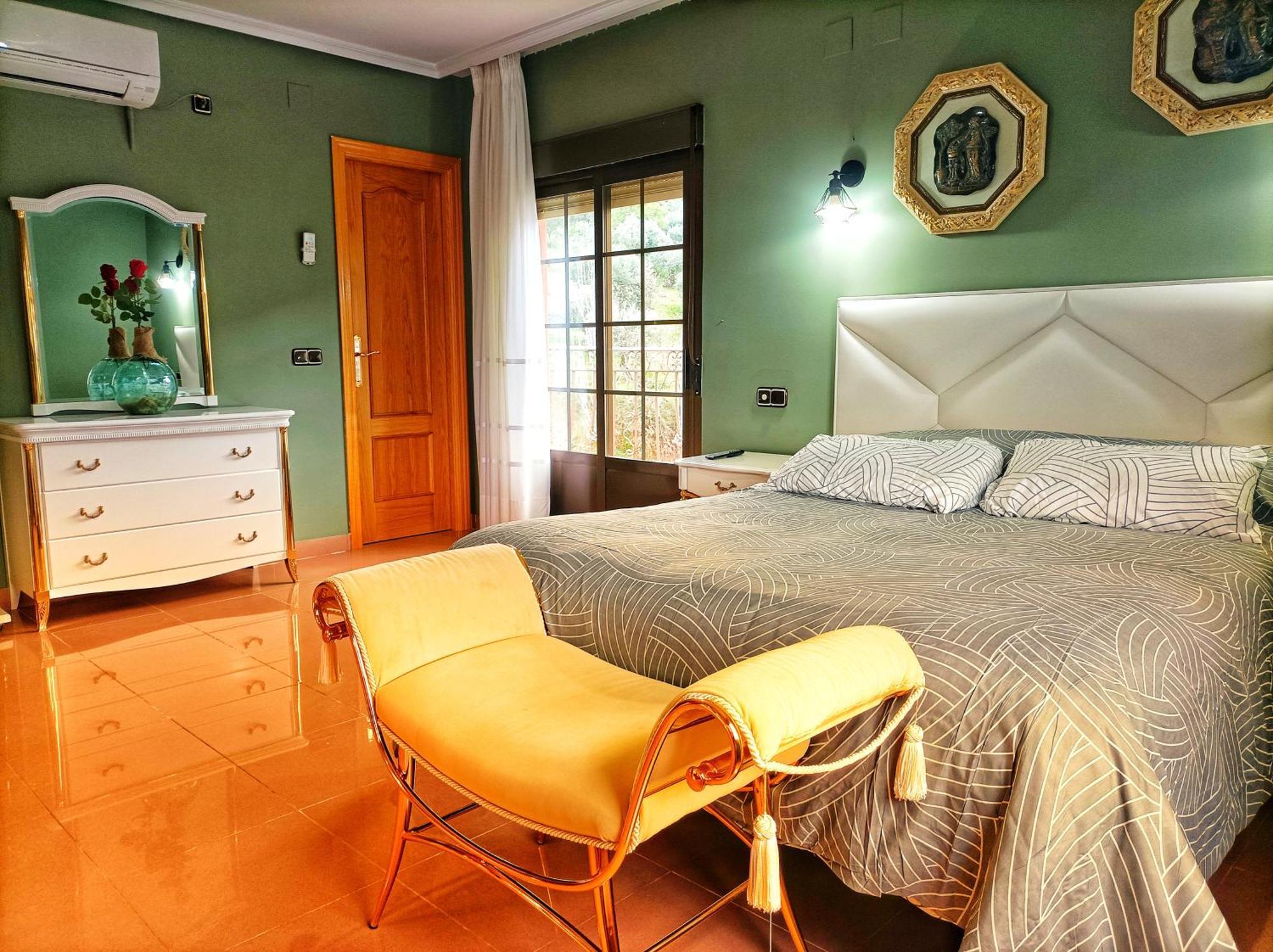 Hostal Restaurante Solaire Castañar de Ibor Extérieur photo